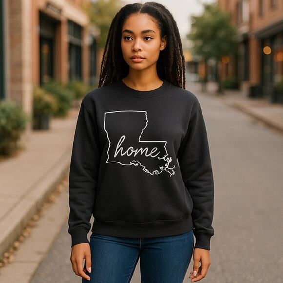 Home Free Womens Sweatshirt Size Small 4 6 Louisiana Outline Black Fleece NEW - Picture 1 of 6